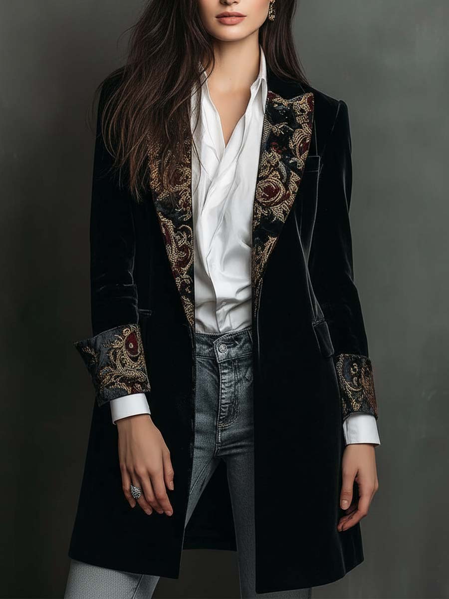 Léontine™ Blazer in Schwarz – offen getragen