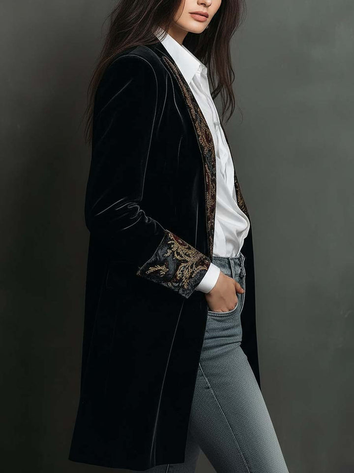 Léontine™ Blazer in Schwarz – Seitenansicht