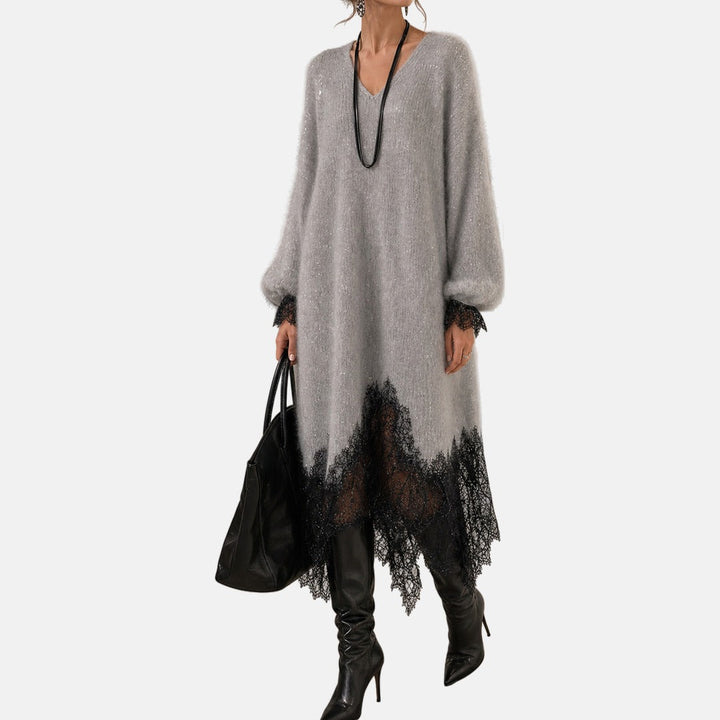 Mireille™ Strickkleid in Grau, Ganzkörperansicht
