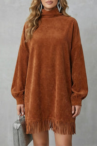 Castellaine™ | Oversized Cord-Minikleid mit Rollkragen und Fransensaum