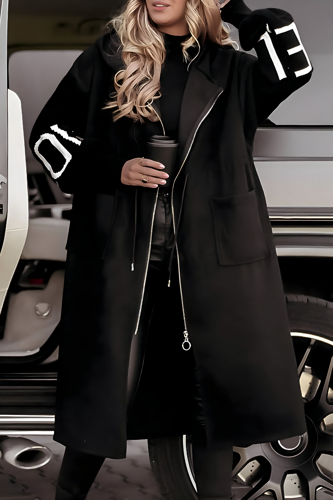 Elena™ Mantel in Schwarz