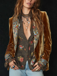 Marcelline™ | Blazer in Samtoptik mit Blumenmuster-Revers
