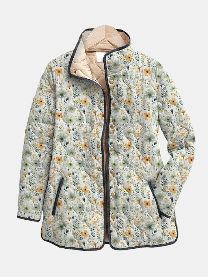 Brigitte™ Steppjacke in Creme mit Streublumen, Vorderansicht