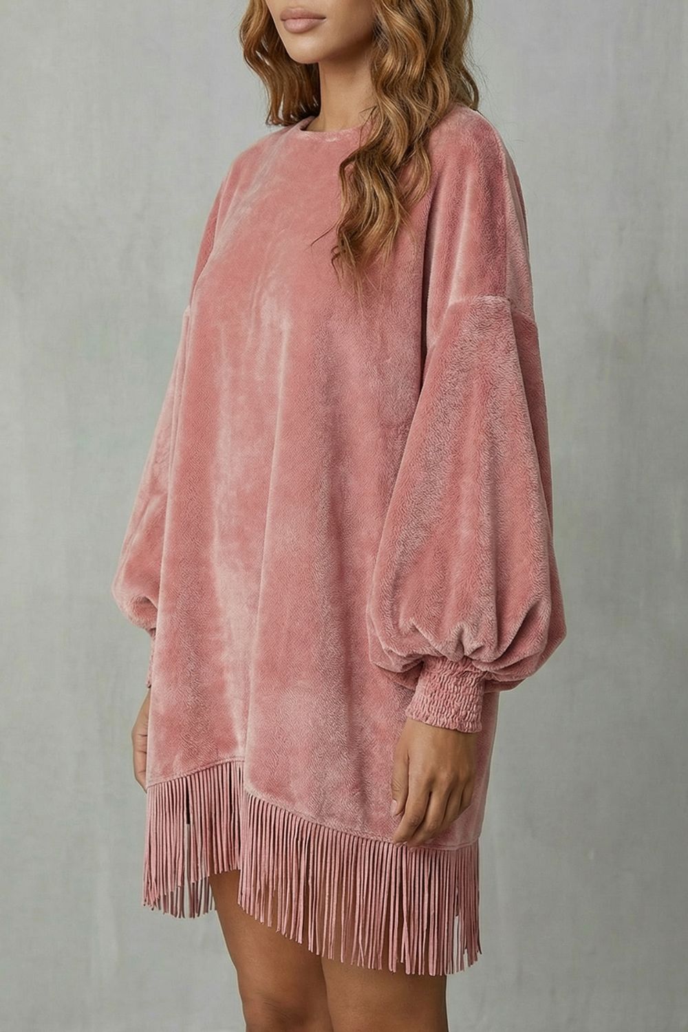 Bellurie Samt-Minikleid in Rosa, Seitenansicht