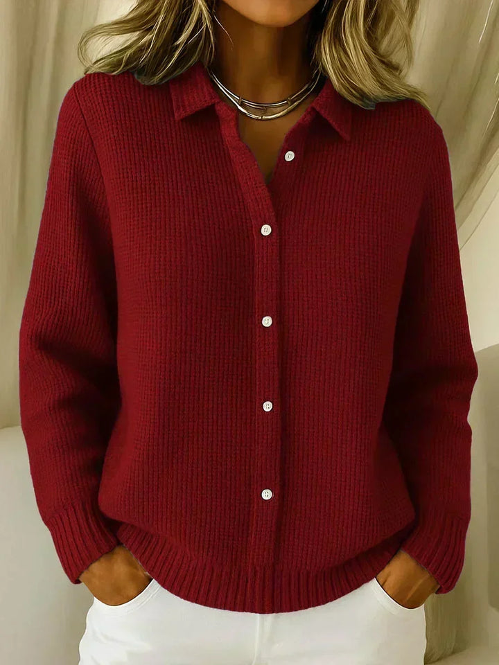 Coralie Strickjacke mit Hemdkragen in Bordeaux