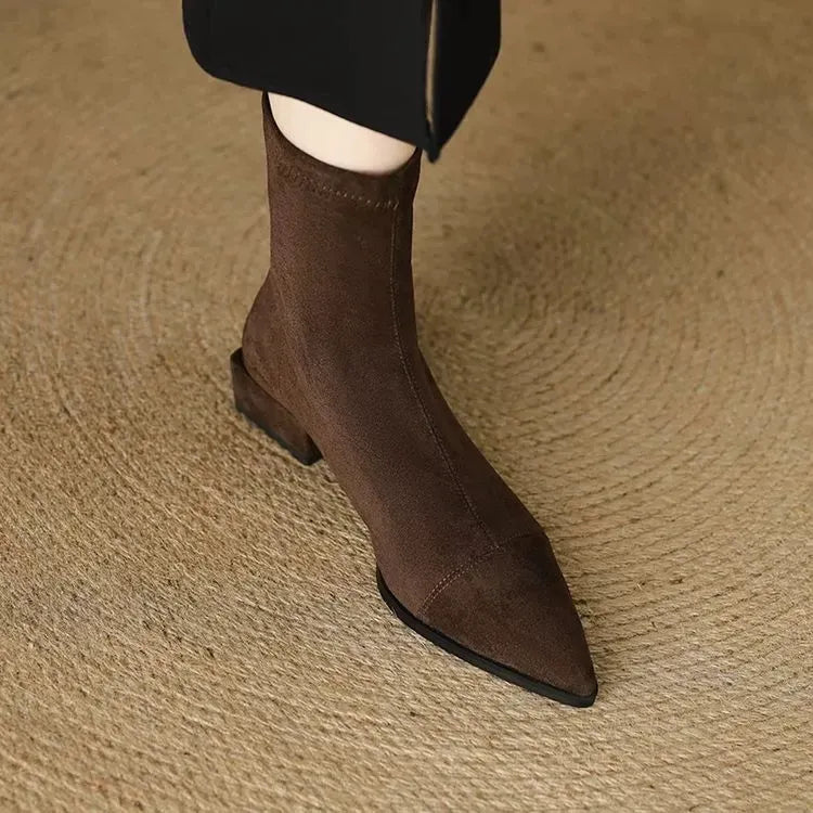Delphine™ Stiefeletten in Dunkelbraun