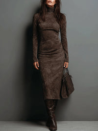 Lorène™ | Midikleid in Wildlederoptik mit Rollkragen