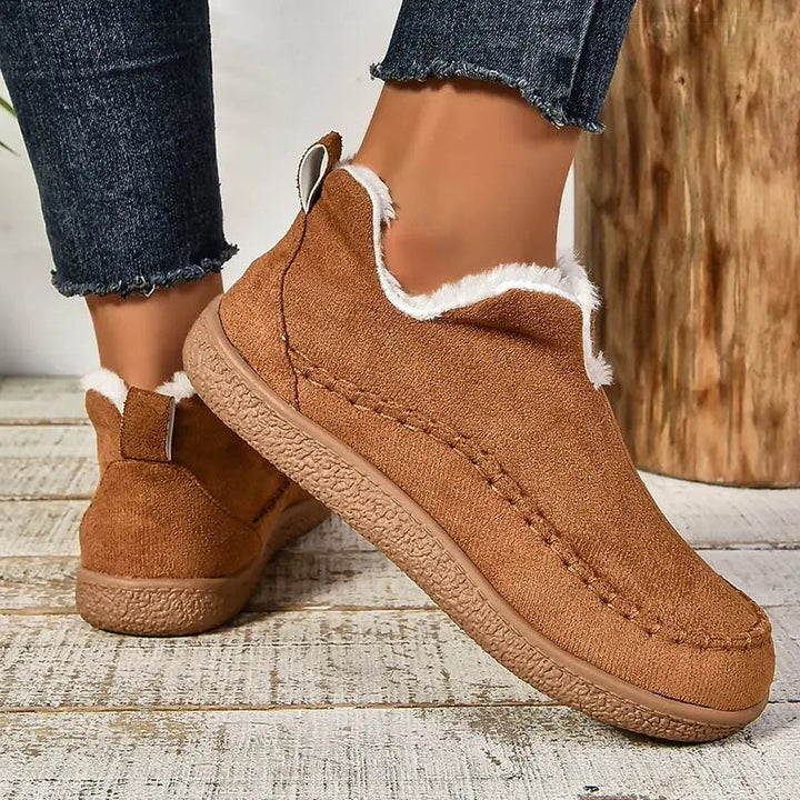 Ellis™ Schlupfstiefeletten in Braun