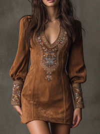 Beatrice™ | Besticktes Minikleid in Wildlederoptik mit V-Ausschnitt