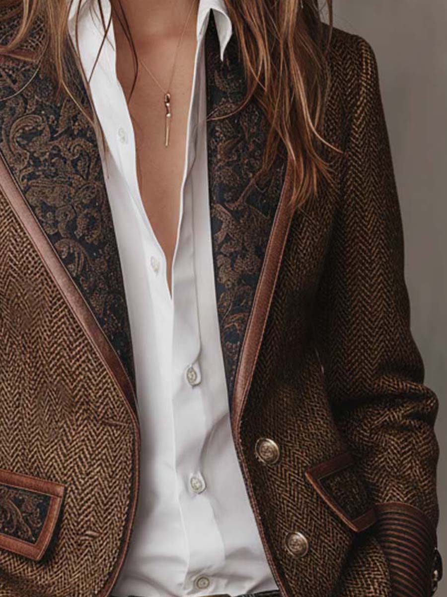 Gisèle™ Blazer – Detail Knöpfe und Pattentaschen