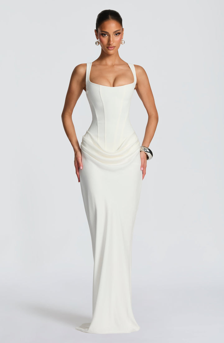 Éléonore Maxikleid in Weiß, Detail der Träger