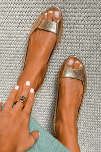 Adelina™ | Goldene Komfort-Sandalen